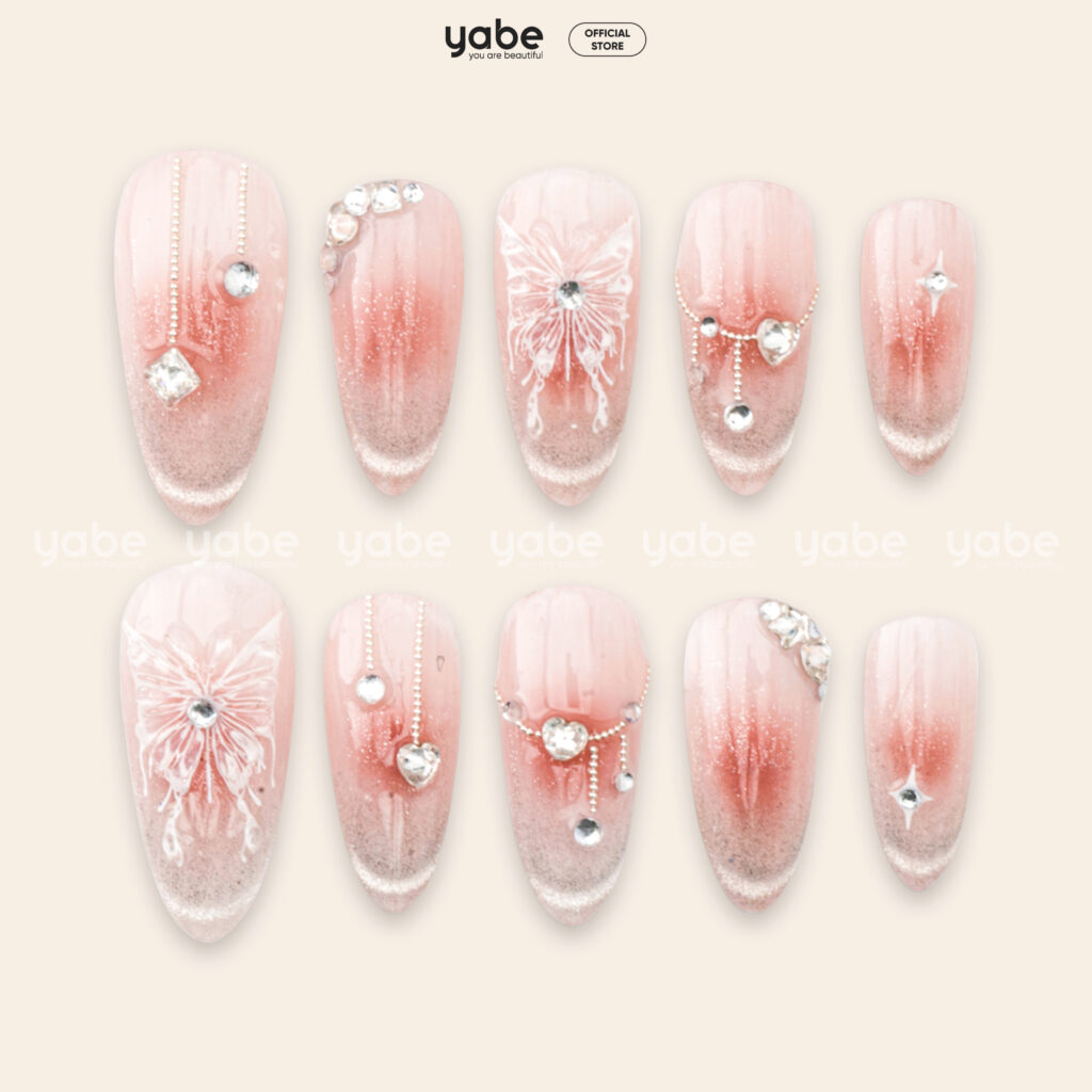 From Minimal to Glam: Best Seasonal Press-On Nails to Try