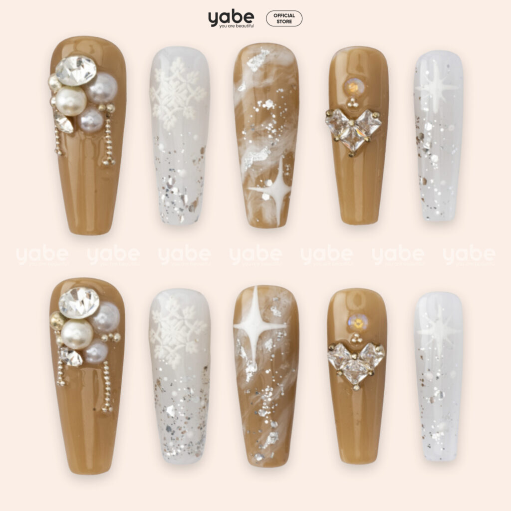 Adorable Christmas Press-On Nails Ideas