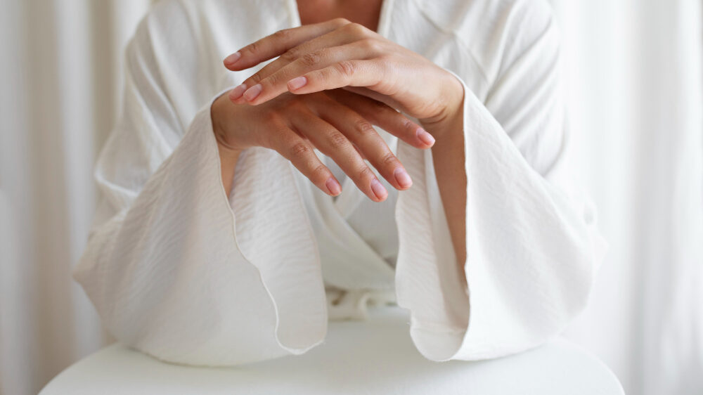 The Ultimate Nail Care Routine: How to Use Nail Serum for Best Results