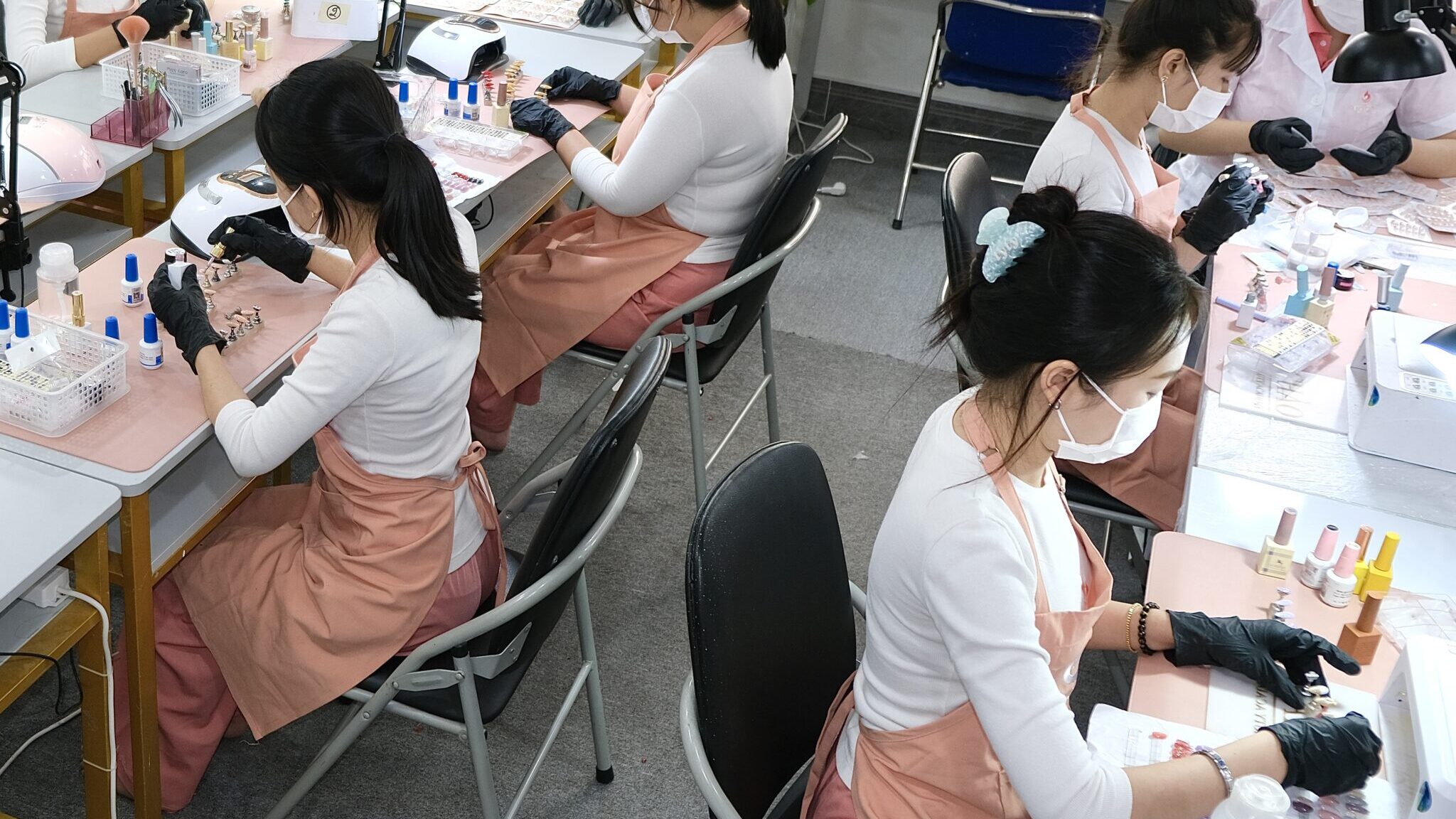 Why Yabe Vietnam Is Redefining Press-On Nails for Modern Women