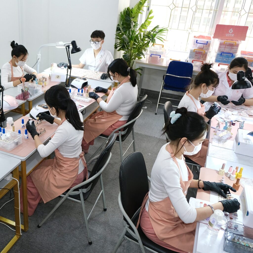 Yabe Vietnam Press on Nails: The Ultimate Guide to Salon-Quality Nails in Minutes