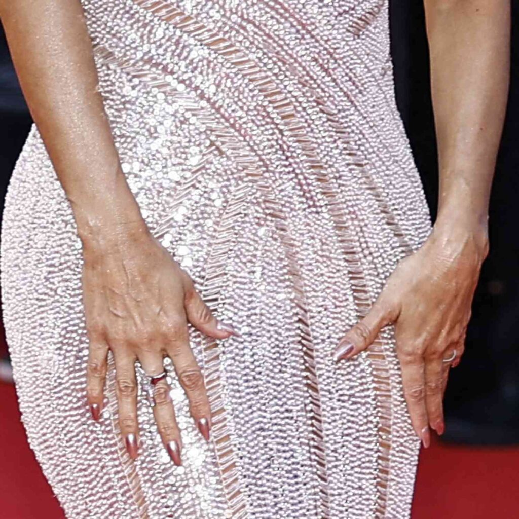Eva Longoria’s Bronze French Manicure Shines on Good Morning America