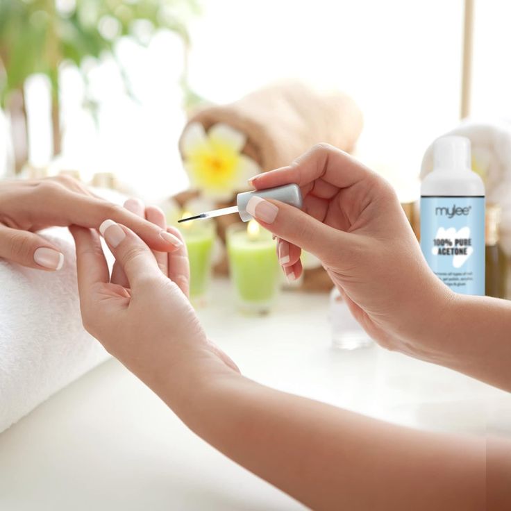 Acetone là thành phần không thể thiếu trong ngành nail