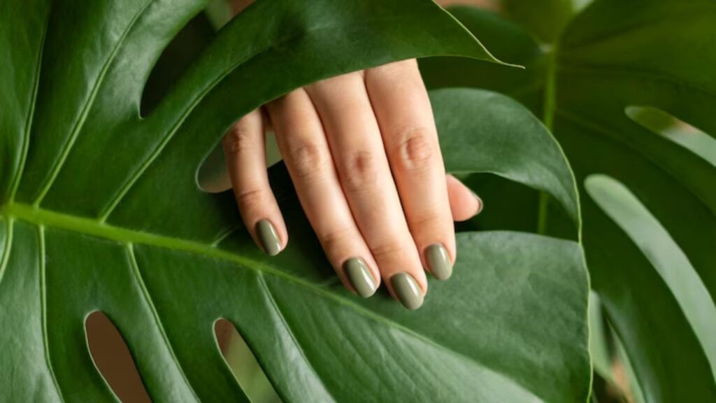 Móng giả sinh học