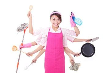 Đừng lo lắng về việc gắn móng giả cản trở việc nhà 