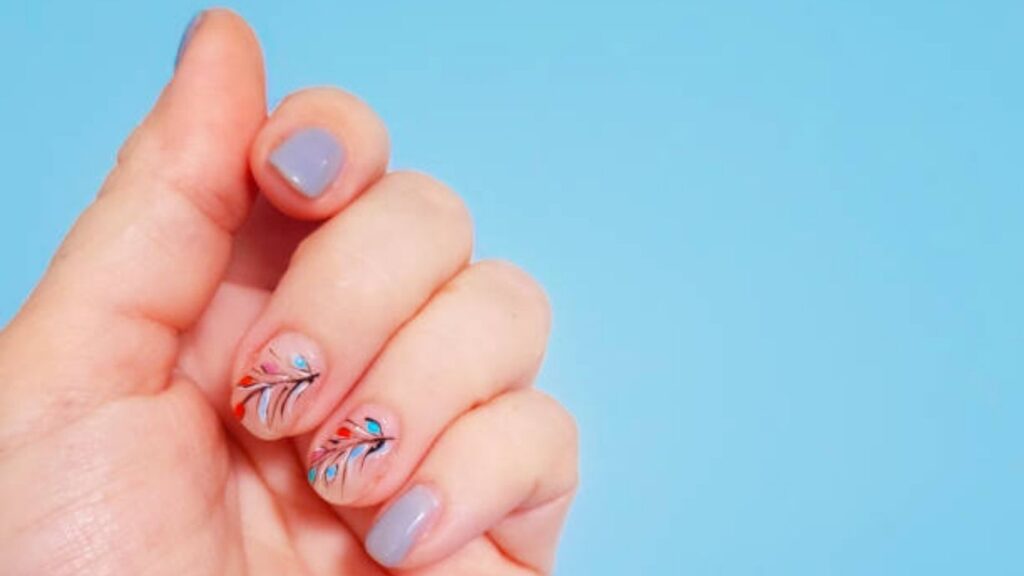 Sticker dán móng tay